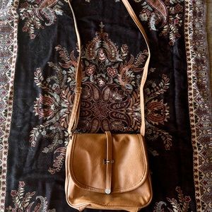 Brown/tan bag